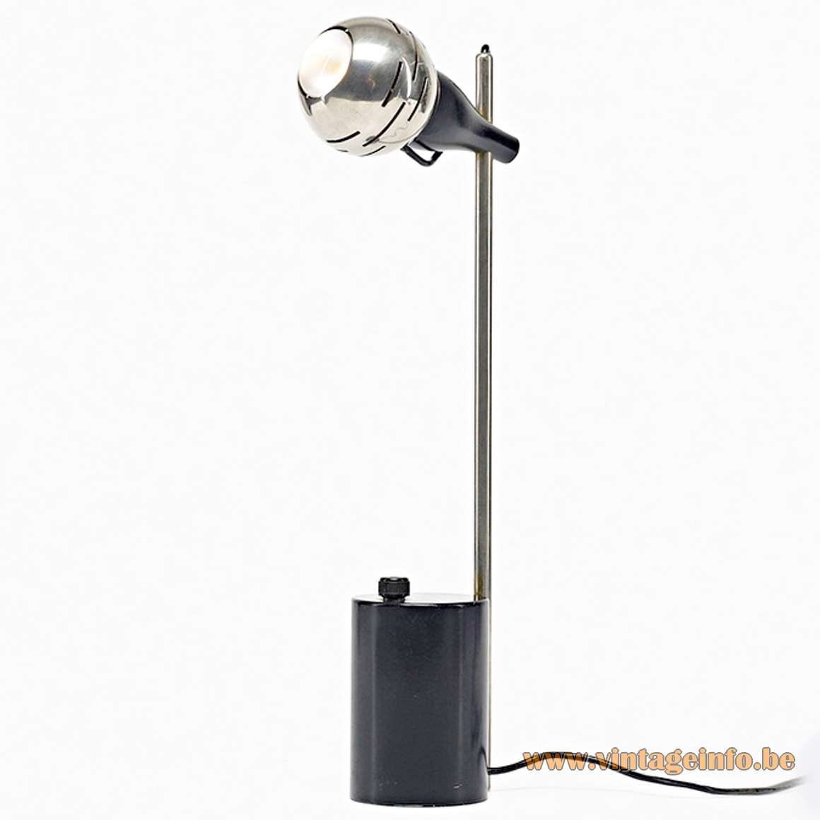 Arredoluce - Angelo Lelii Table Lamp - Designed around 1963. Lacqured aluminium, magnetized adjustable globe in chrome.