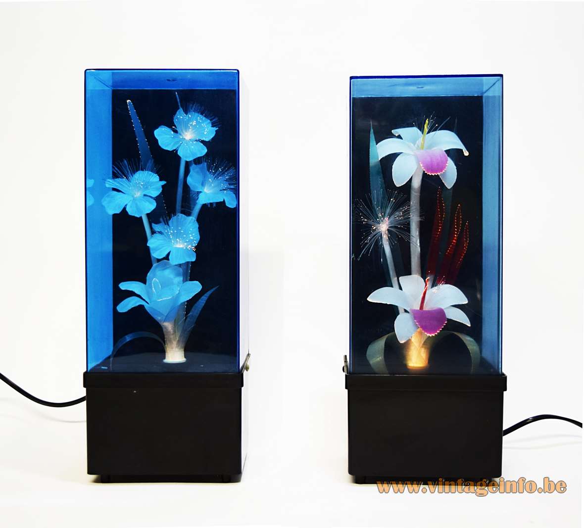 Fibreglass flower kitsch table lamps with a square black plastic base changing colours 1970s 1980s Massive