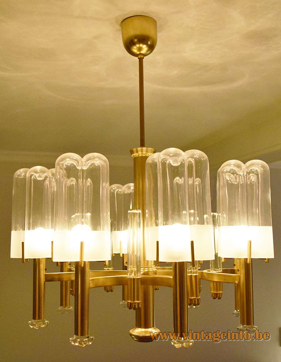 Gaetano Sciolari brass & crystal glass chandelier 8 clear lampshades beads & rods Italy 1960s 1970s design
