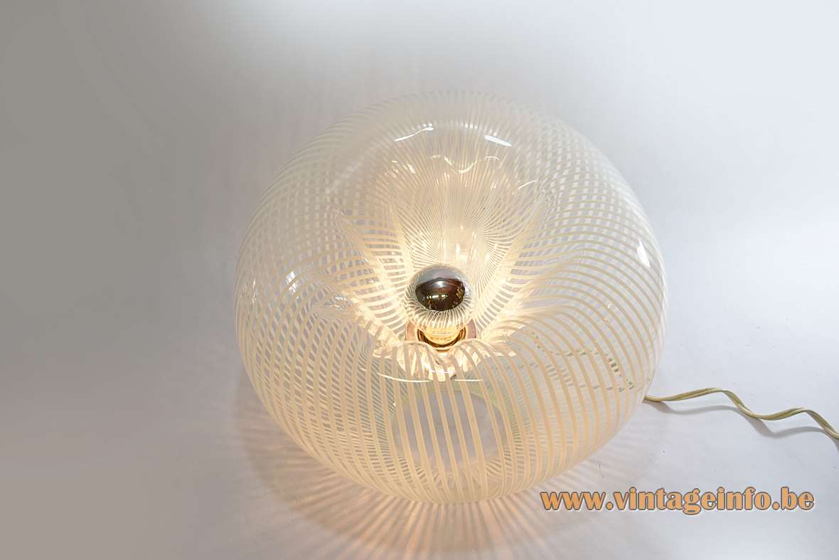  Lino Tagliapietra table lamp in white striped clear hand blown Murano glass produced by La Murrina