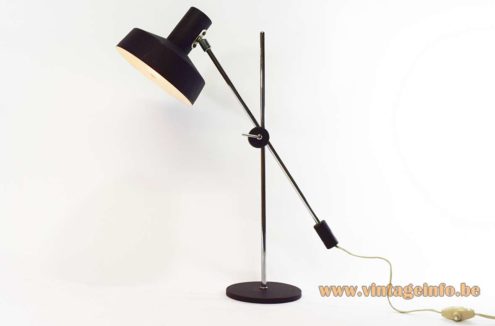 Counterweight Desk Lamp 1