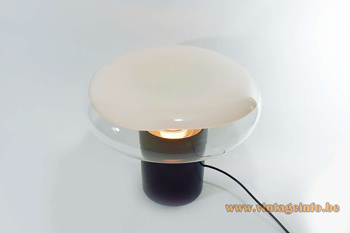 Leucos Gill table lamp design: Roberto Pamio black Murano glass base clear & white mushroom lampshade 1960s 