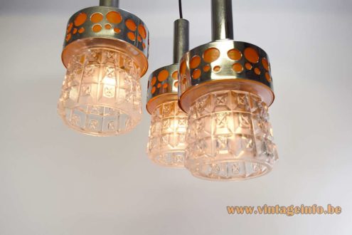 Massive Triple Pendant Light 6
