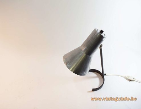 Anvia Desk Lamp 9