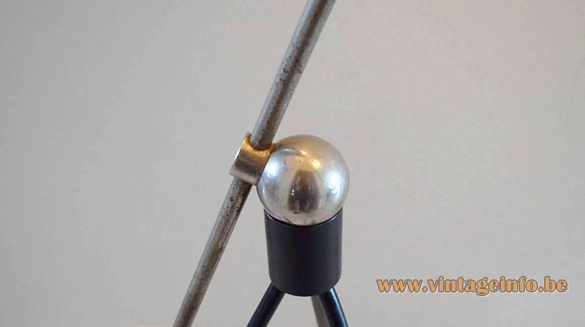 Artiforte Magneto floor lamp tripod base magnetic ball conical aluminium lampshade design: Gilbert Watrous 1950s 1960s 