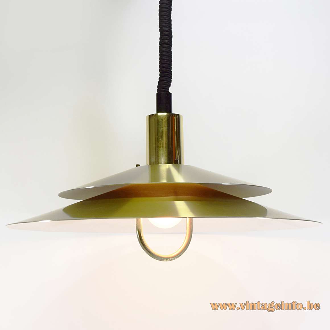 Scandinavian aluminium pendant lamp 2 discs lampshade handle rise & fall mechanism 1970s Lyskaer Belysning Denmark