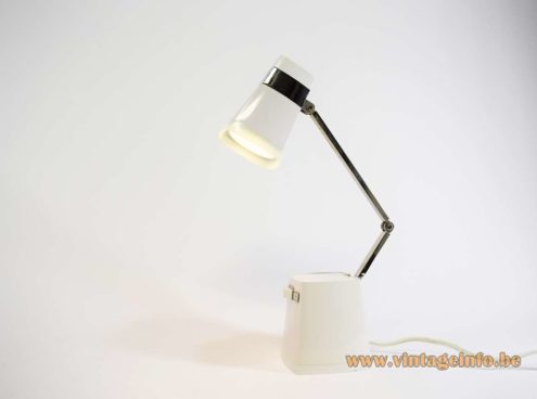 Taki Light Iris Table Lamp 1