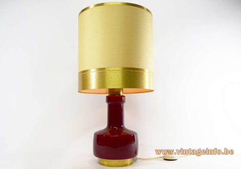 1970s Maroon Glass Table Lamp 9