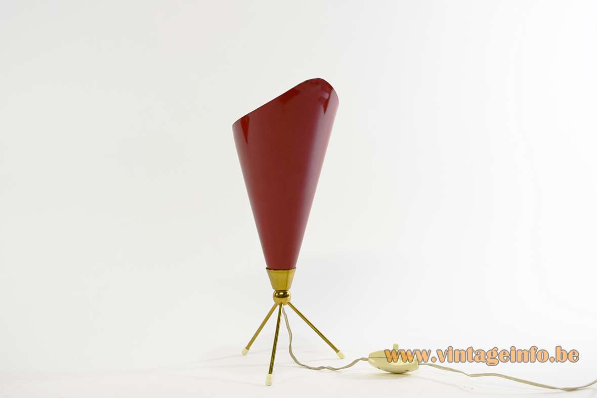 Angelo Lelii Calla table lamp brass tripod base conical folded red flower lampshade 1950s 1960s Arredoluce
