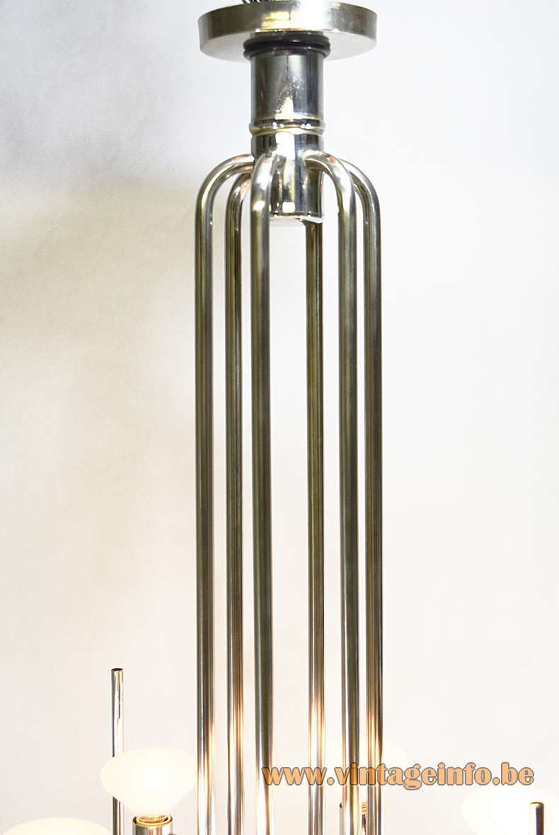 Gaetano Sciolari chrome tubes chandelier design long rods & slats 12 E14 lamp sockets 1960s 1970s Italy