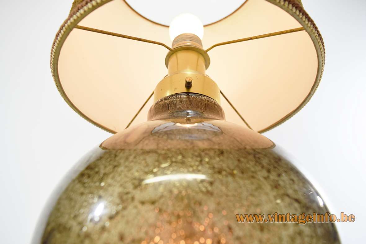 Peill + Putzler bubble glass table lamp brass tube E27 lamp socket lampshade 1970s Germany