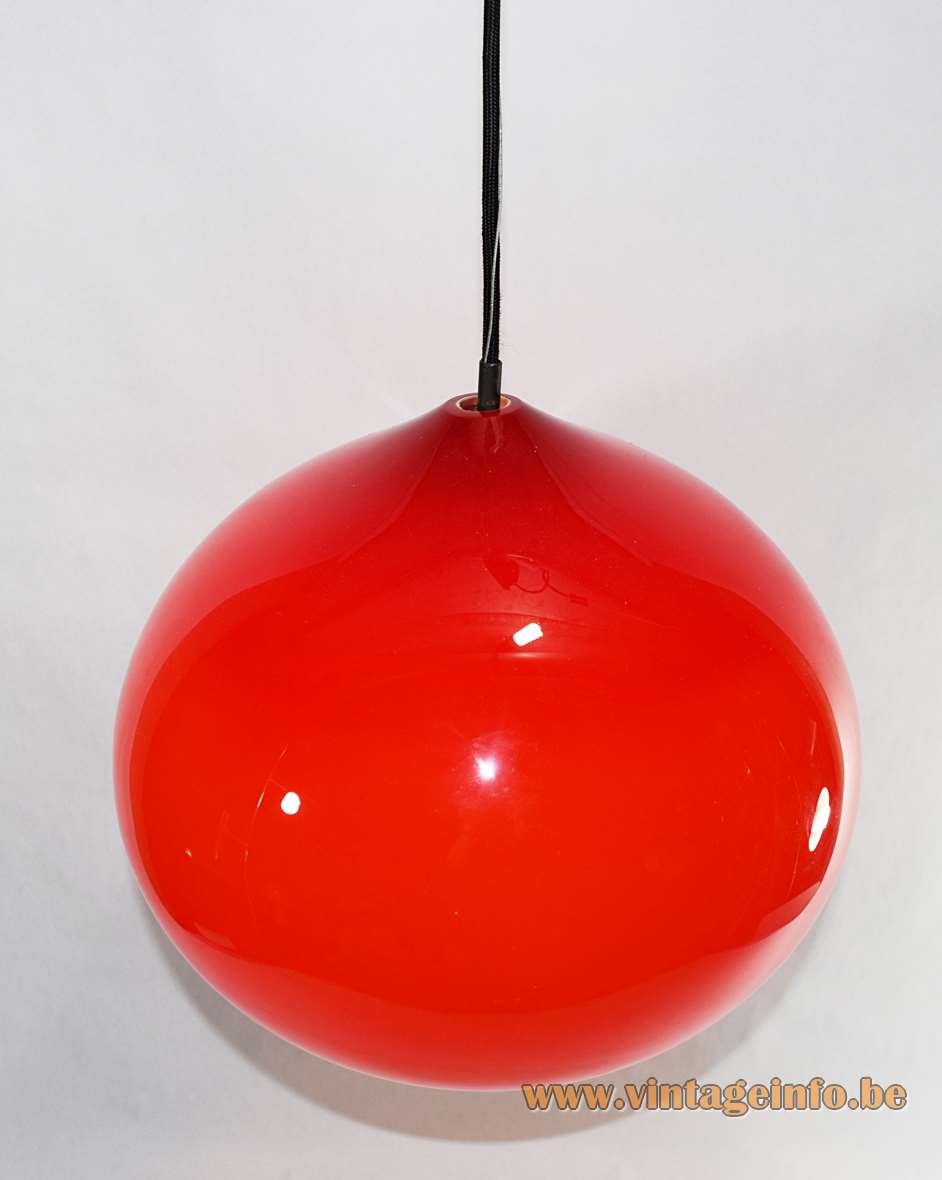 Vistosi Onion pendant lamp red Murano glass tulip bulb globe lampshade design: Alessandro Pianon 1950s 1960s