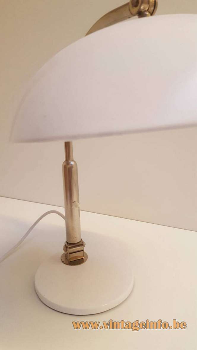 Hala 144 desk lamp design Herman Busquet round metal base mushroom lampshade chrome rod 1970s model