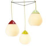 Rotaflex triple pendant lamp 3 Rhodoïd cellulose acetate plastic lampshades triangle wire 1950s 1960s E27 sockets