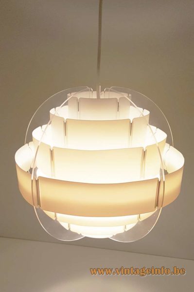 Strips Pendant Light 2