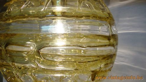 Doria Globe Pendant Light 6