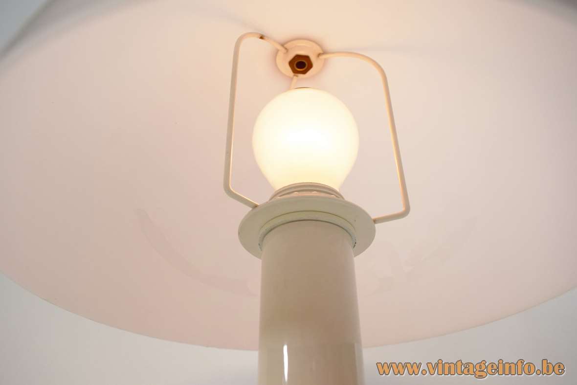 White acrylic mushroom table lamp metal base & rod Perspex lampshade Massive Belgium 1970s inside view