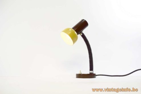 Banana Desk Light 3