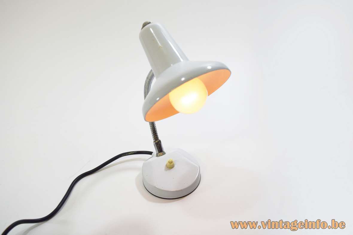 Small gooseneck desk lamp round white metal base & lampshade chrome goose-neck 1970s Massive Belgium E14 socket
