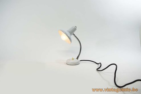 Gooseneck Bedside Lamp 4