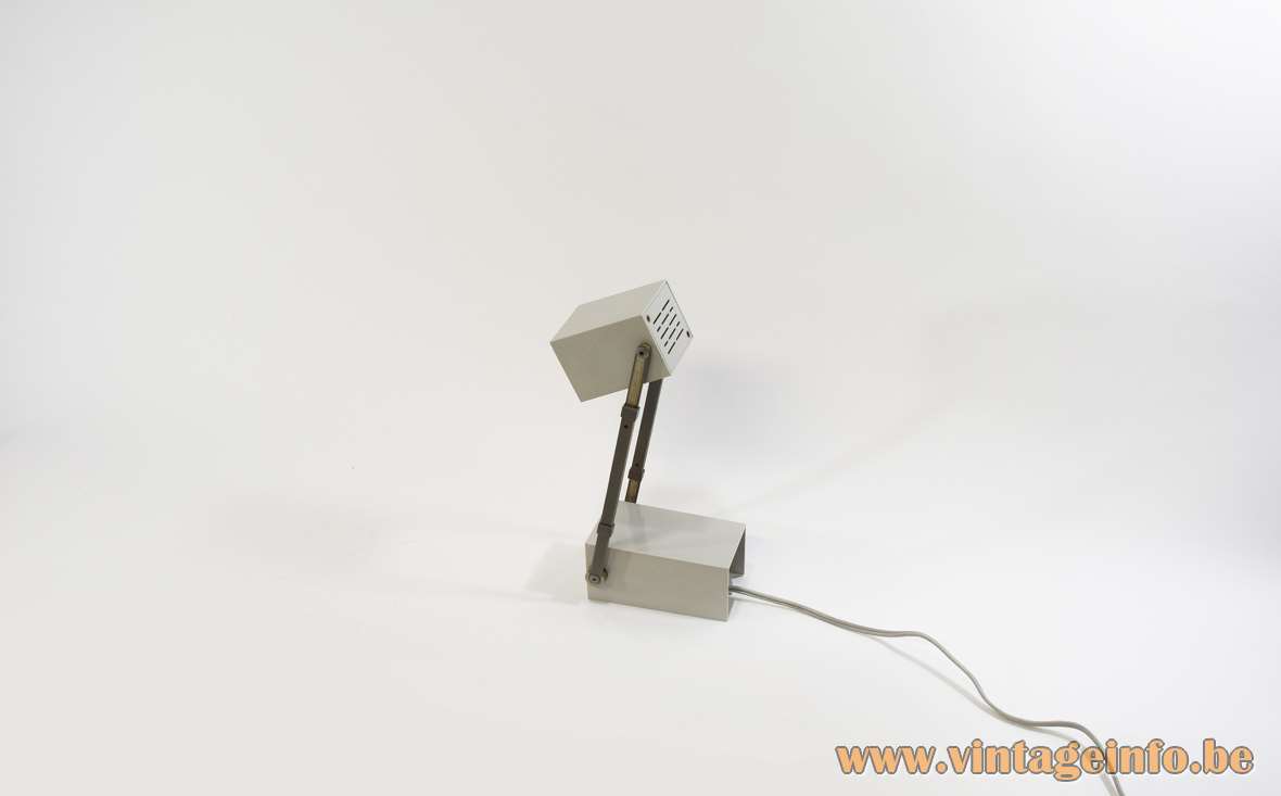 LamPetit table lamp design: Bent Gantzel-Boysen foldable conical beam lampshade Verner Panton 1960s Louis Poulsen Denmark
