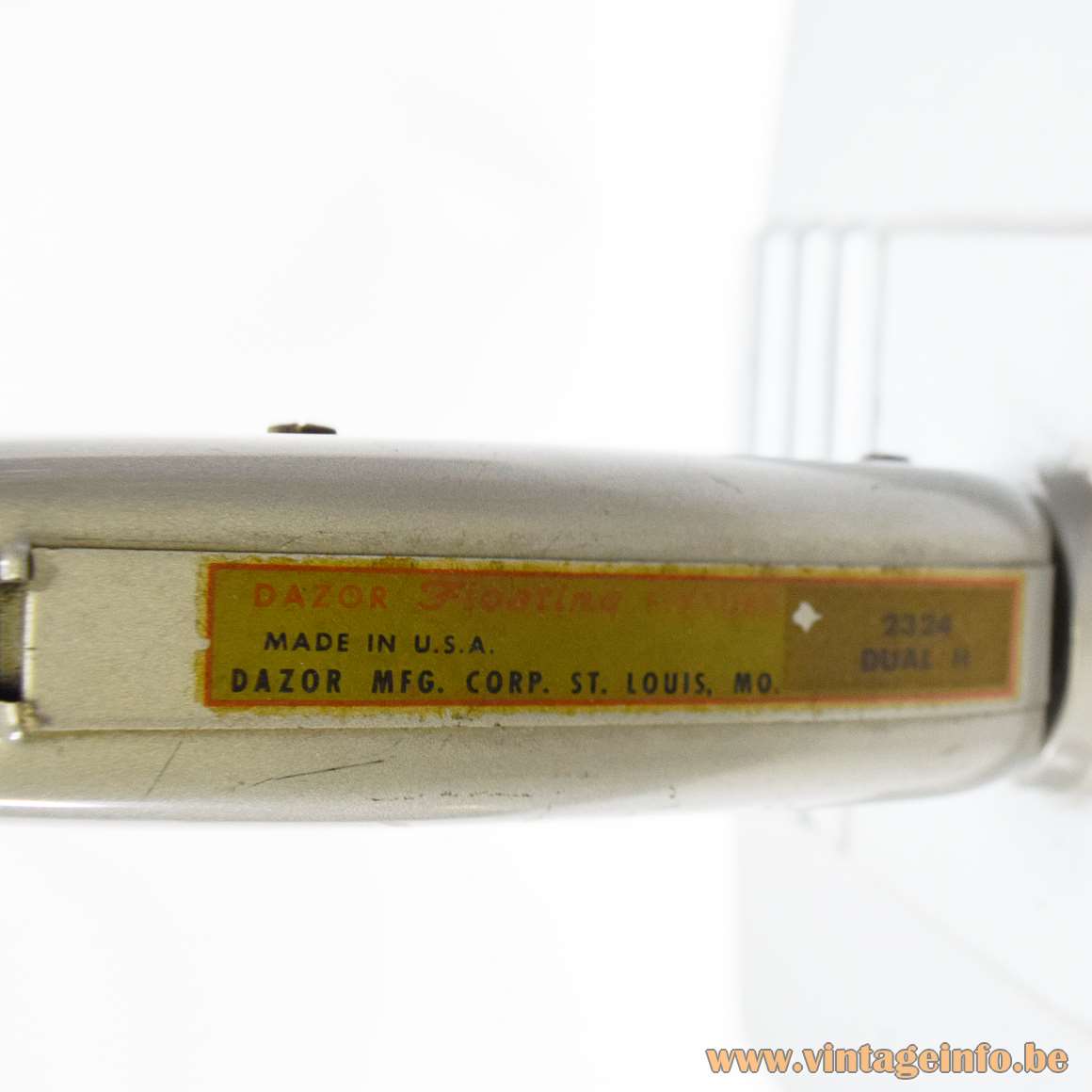 Dazor Floating Fixture 2324 work lamp rectangular label & logo 1940s 1950s 1960s 1970s