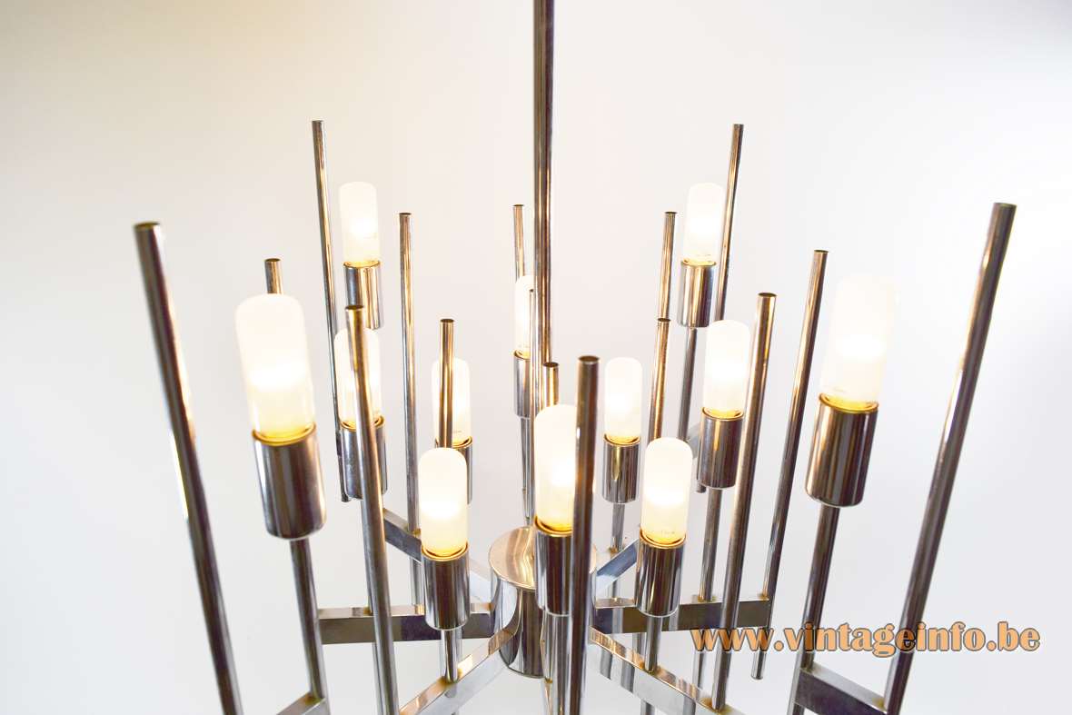 Sciolari chrome tubes chandelier long rods & slats Gaetano Sciolari geometric design 1960s 1970s Italy E14 sockets