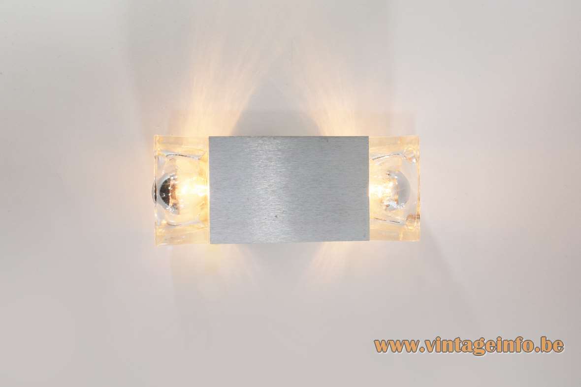 Gaetano Sciolari Cubic wall lamps square beam brushed aluminium pressed crystal glass 1970s 1980s MCM
