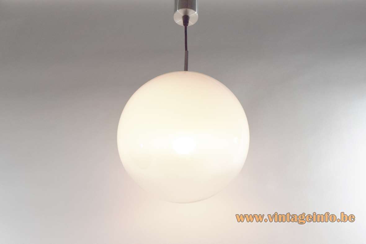 Morning dew globe pendant lamp big misty & clear white glass lampshade Raak Targetti 1960s 1970s vintage aluminium