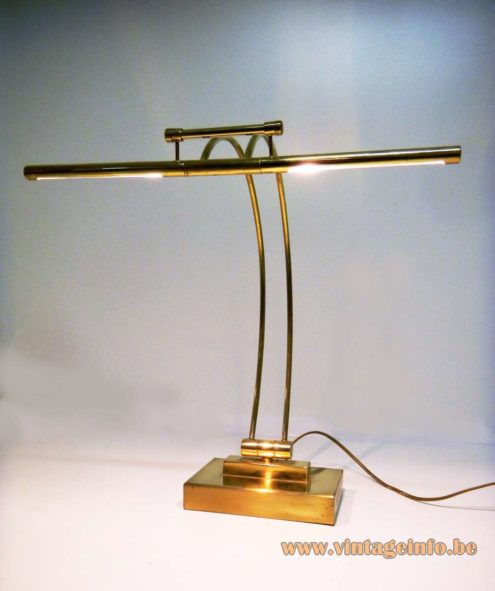 Presidential Desk Lamp 1