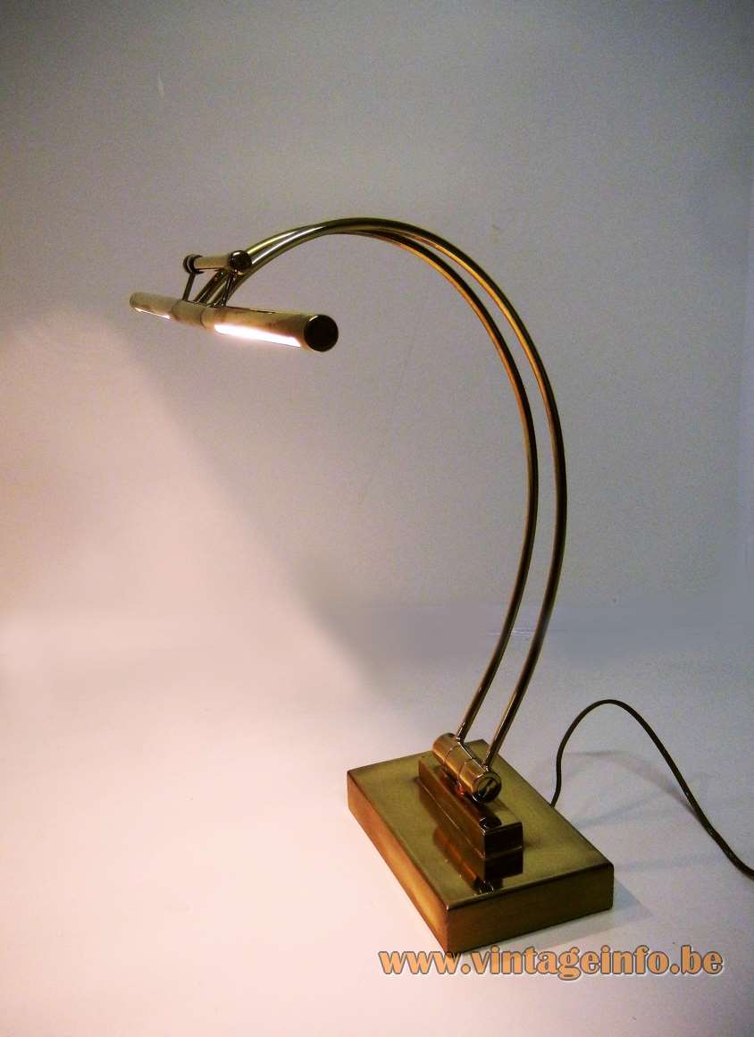 Presidential desk lamp Les Ateliers Boulanger rectangular brass base 2 curved rods halogen bulbs 1990s vintage