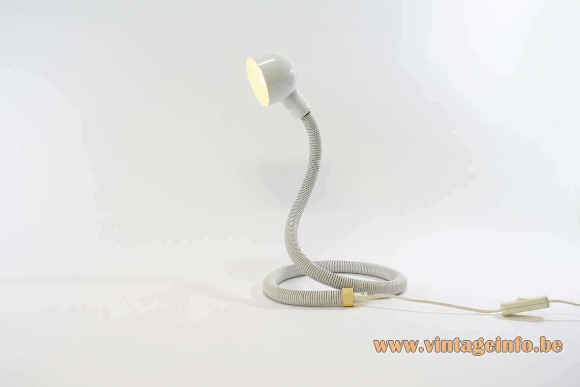 1980s Happylight snake lamp Hebi copy 1969 Design: Isao Hosoe white flexible tube round lampshade Valenti