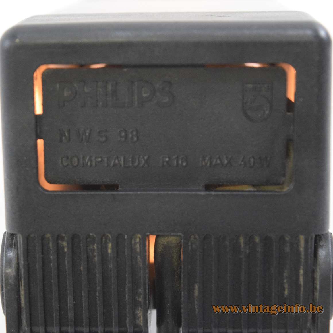 Philips 1970s square rectangular wall spotlight almuninium black plastic MCM lamp