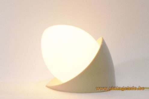 Bo Niko White Bakelite Wall Lamp 2