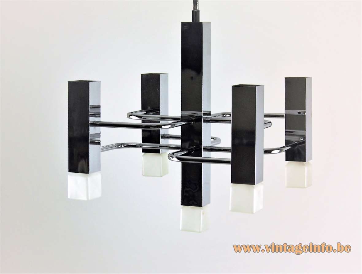 Boulanger square tubes chandelier design: Gaetano Sciolari folded chrome rods & beams lampshade Neolamp cube bulbs 1970s 