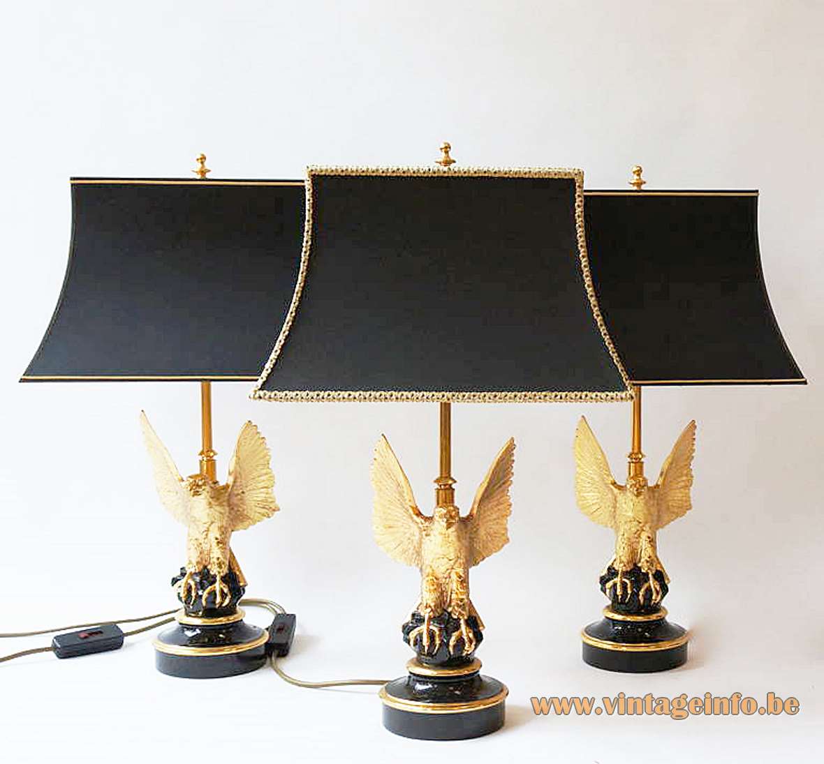 1970s eagle table lamp round black base gilded bird pagoda lampshade Loevsky USA Deknudt Maison Jansen