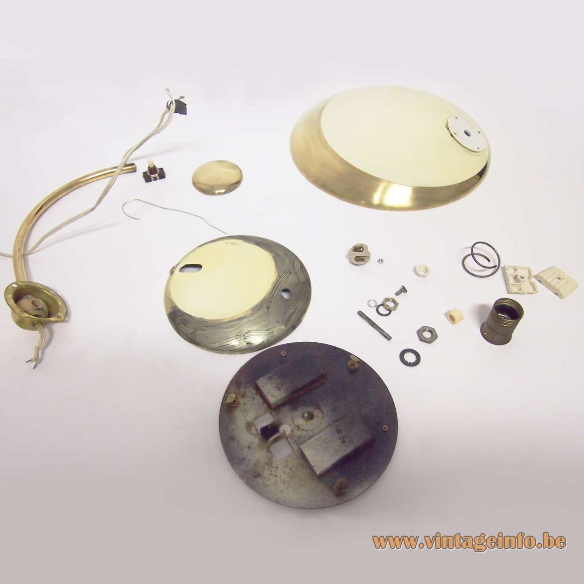 Helo Leuchten brass desk lamp curved rod round mushroom lampshade & base cream vanilla paint 1950s 1960s