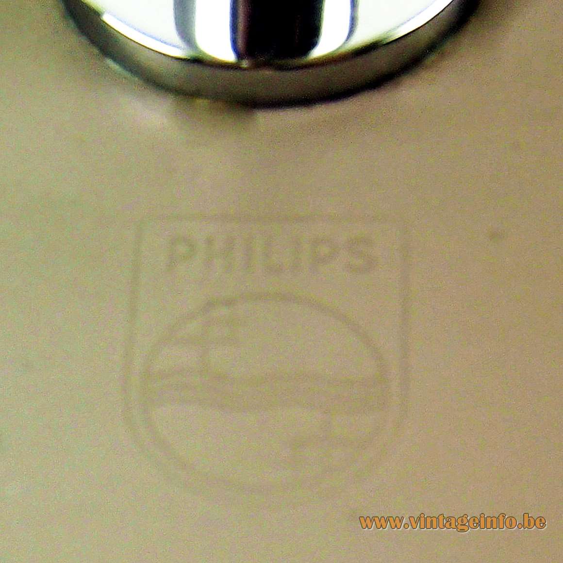 Philips Romeo desk lamp mushroom lampshade folded chrome rod round base Louis kalff design 1960s logo