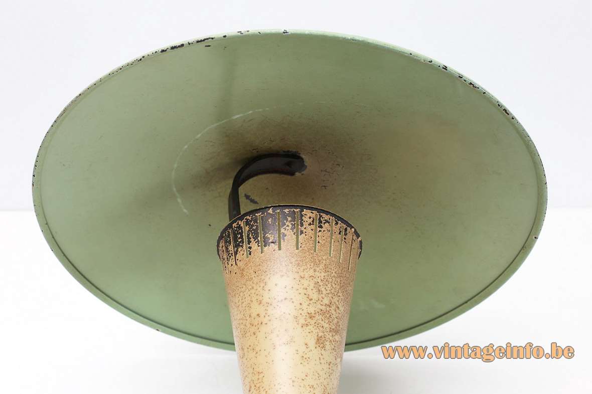 1950s VEB Leuchtenbau table lamp design: Lutz Rudolf round green base conical tube mushroom lampshade 1960s