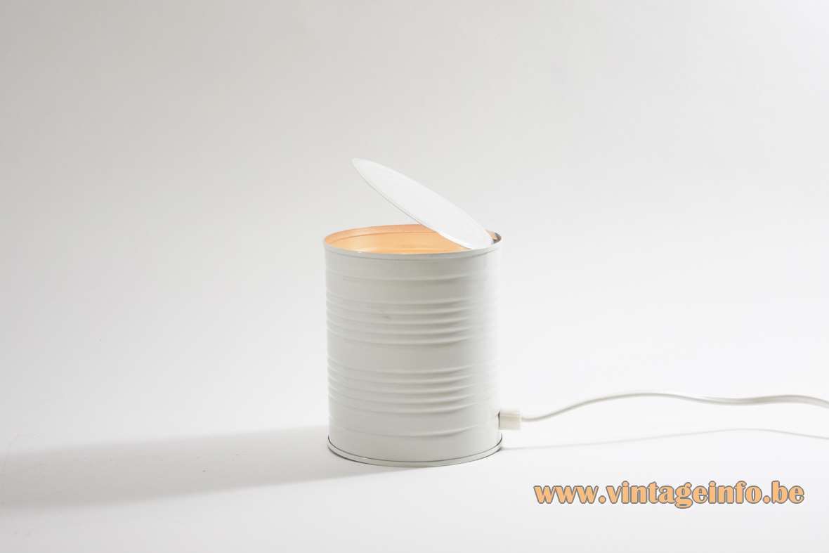 Vrieland Design tin can table lamp white painted metal open lid 1980s E27 light bulb Netherlands 