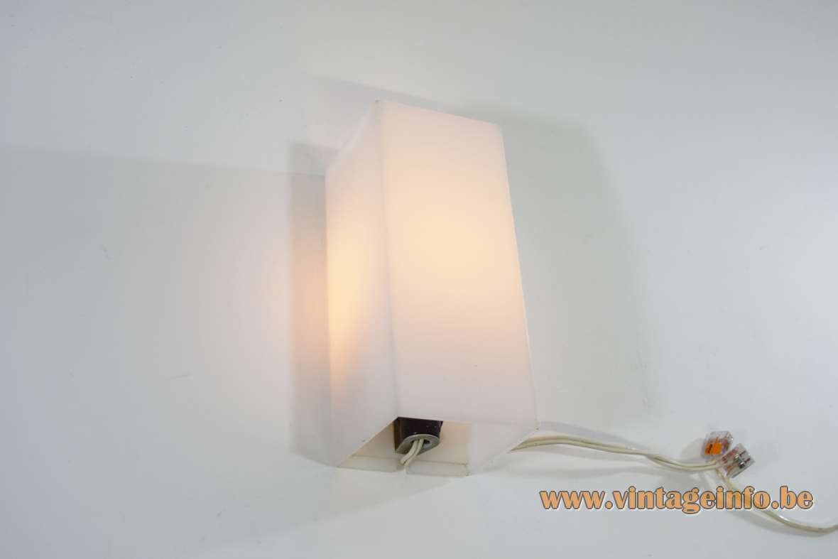 1960s cuboid acrylic wall lamps design: Yki Nummi white Perspex plastic Sanka Oy Stockmann ORNO Finland 