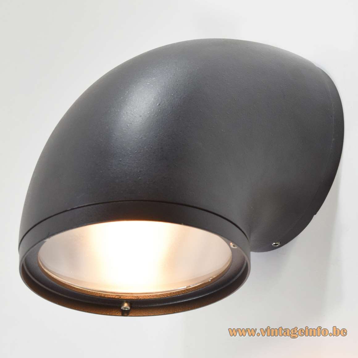 BEGA 1980s outdoor curved wall lamp 2276 garden light black anthracite aluminium wrinkle paint Germany