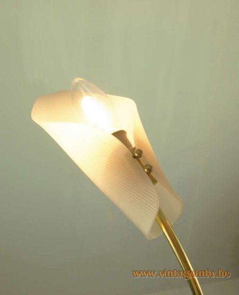 Calla Flowers Chandelier 3