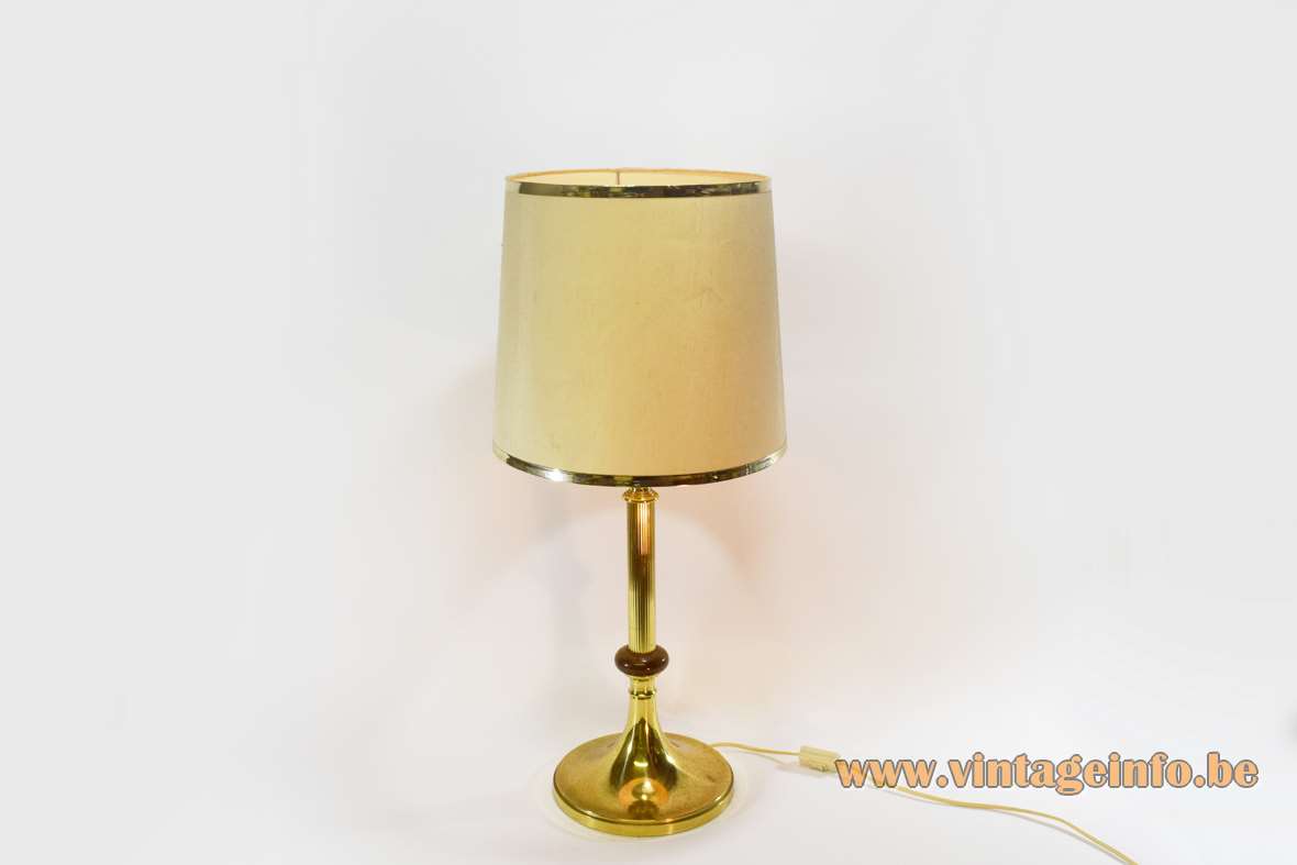 1970s Massive Belgium brass table lamp classic round base ribbed rod fabric lampshade mass. max. 60 W.