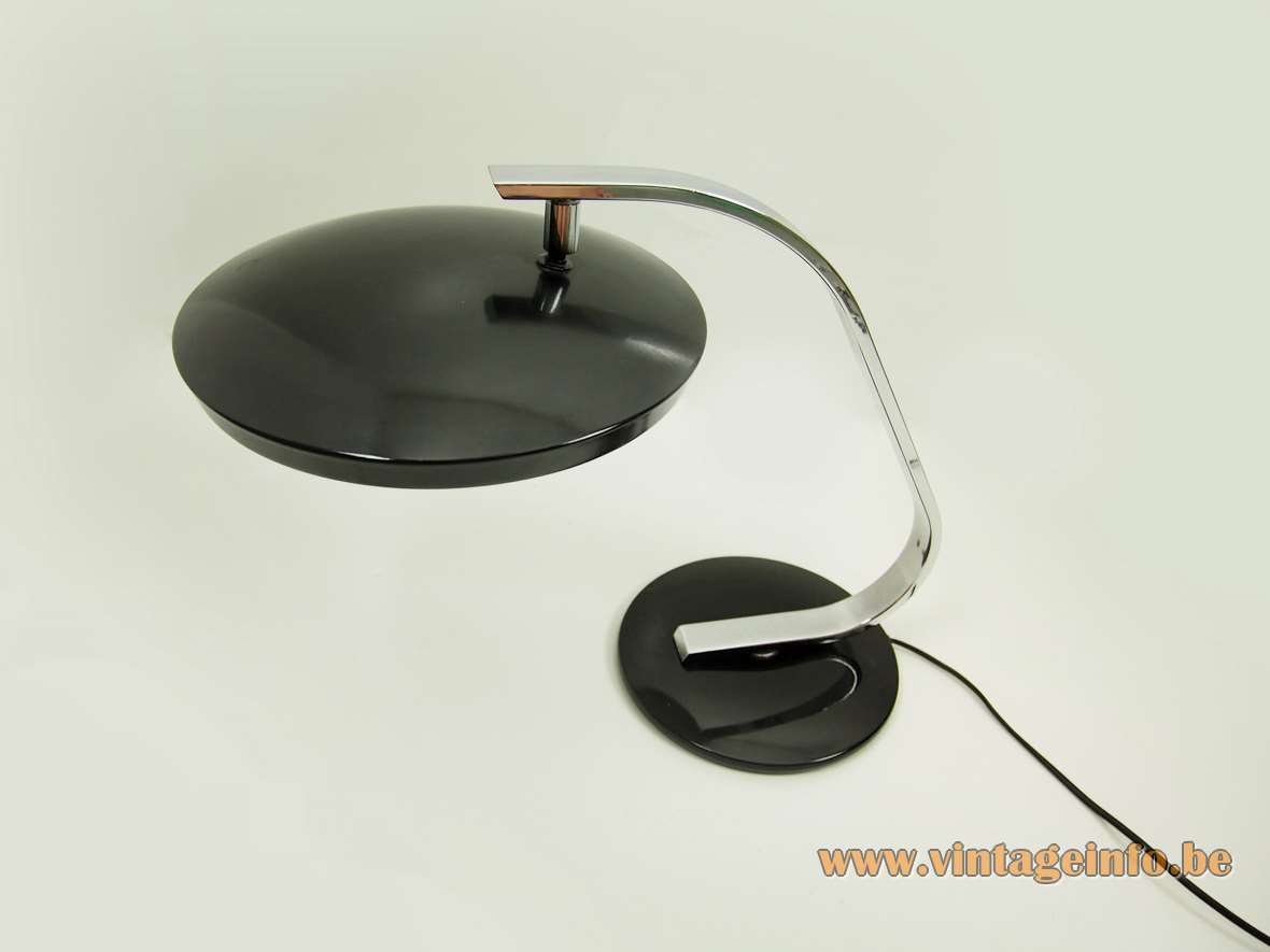 Fase Model 520-C desk lamp round base flat chrome curved rod round lampshade glass 1970s Spain