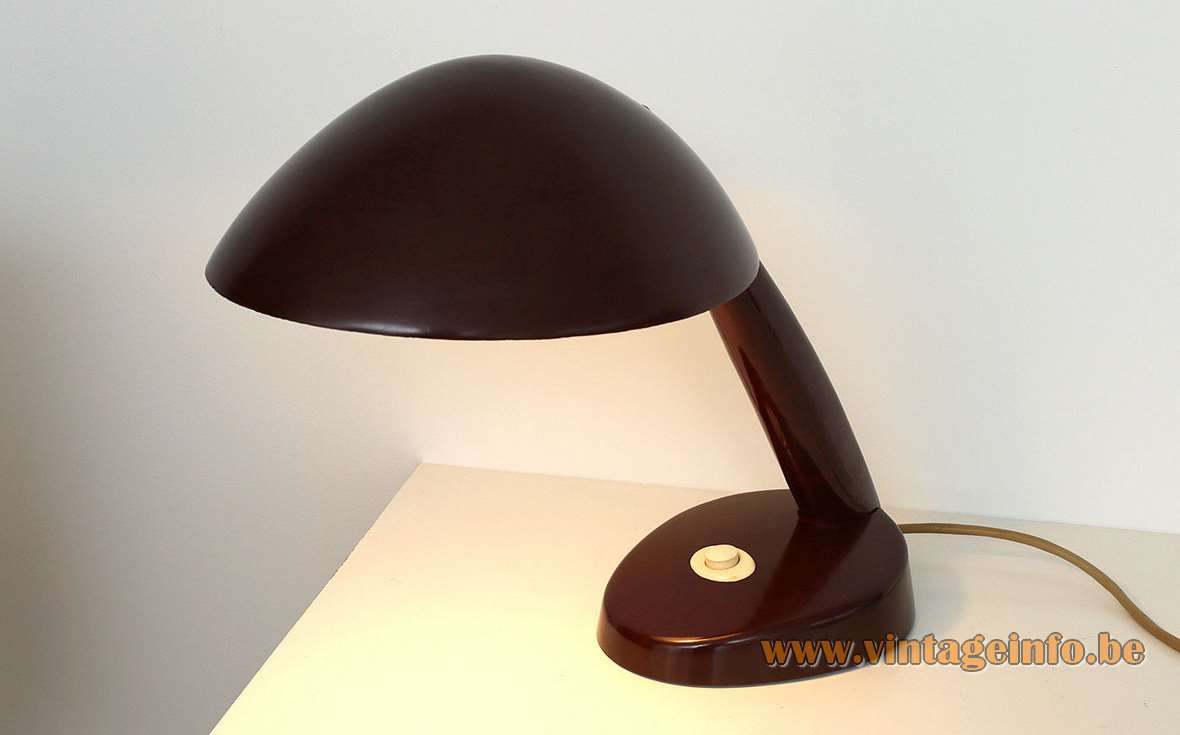 Kandem Lbl Red Bakelite Desk, German Table Lamp Manufacturers