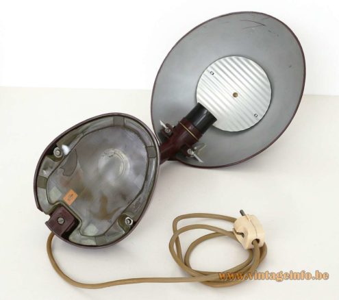 Kandem LBL Red Bakelite Desk Lamp 03 14.3 7