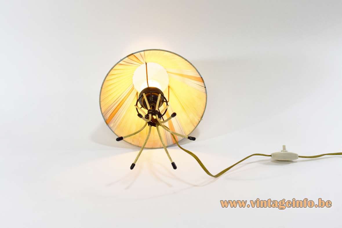 Scoubidou bedside table lamp iron plasticised wire plastic ribbon Sacha Distel 1950s 1960s Mid-Century Modern 