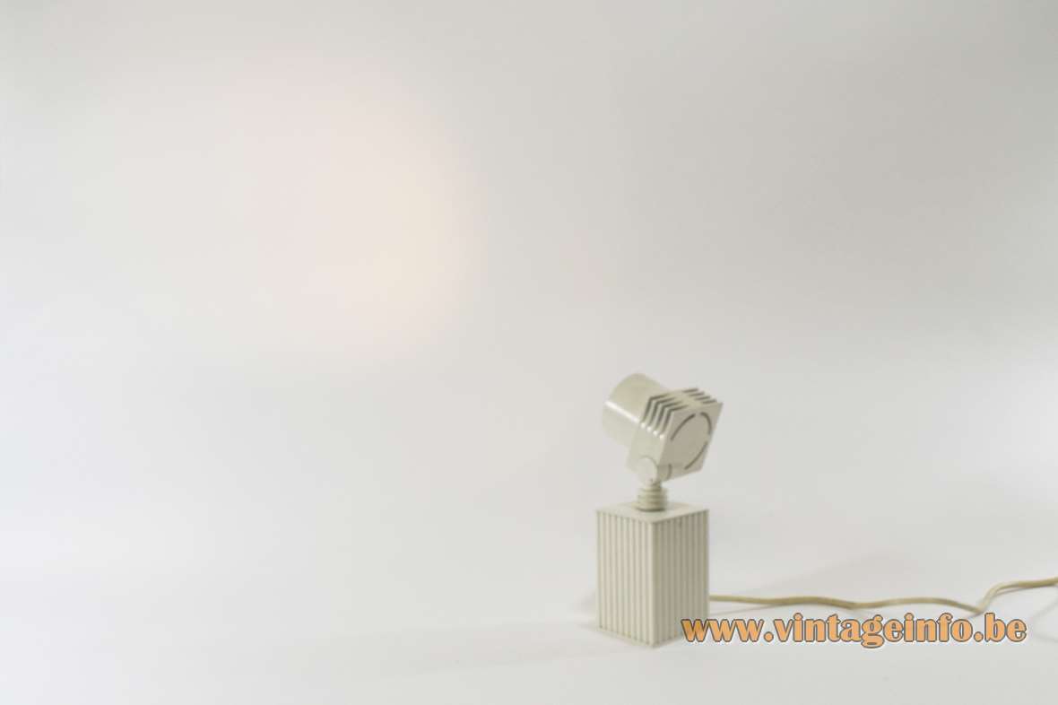 1980s white beam-shaped picture lamp rectangular metal block cooling fins style cast aluminium 1990s