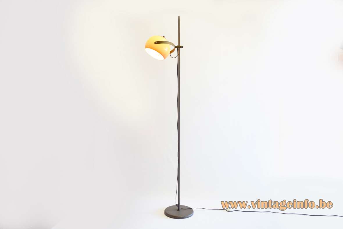 Dijkstra single globe brown acrylic floor lamp round base long rod plastic lampshade E27 socket 1970s